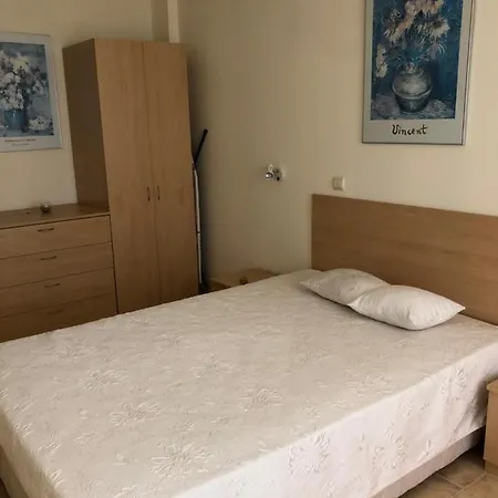 Coral корал бийч