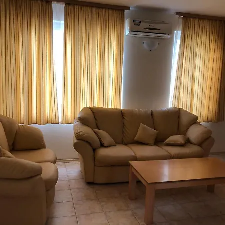 Coral корал бийч Свети-Влас